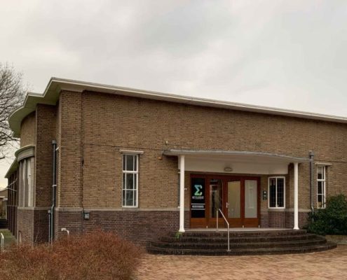 Pand ingang Impact Plek