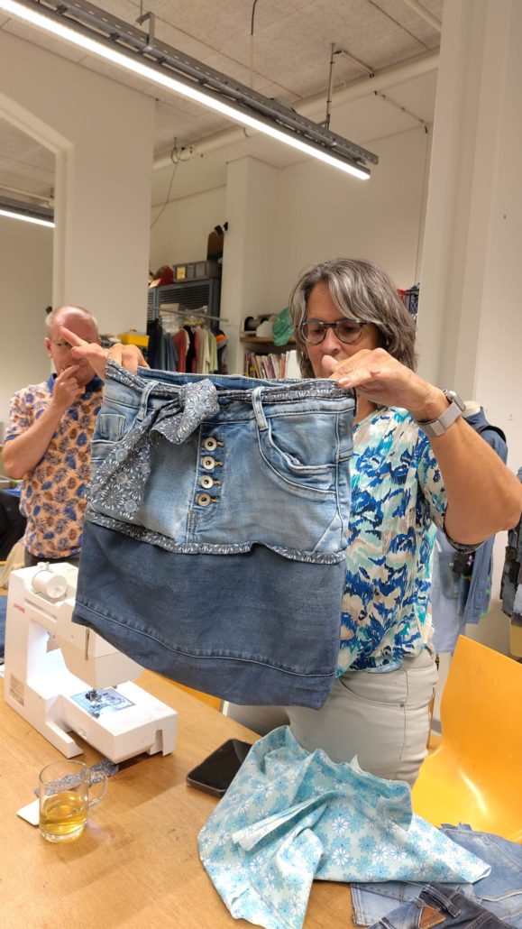 Workshop Jeans naar Tas Zero Waste Week (5) Workshop Jeans naar Tas Zero Waste Week