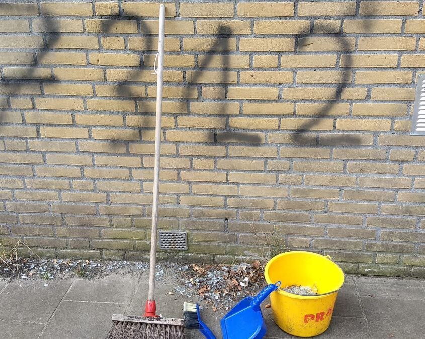 Maandelijkse Plandeldag in Apeldoorn Zomer, ZAPpers & Schone Straten Zero Waste Apeldoorn